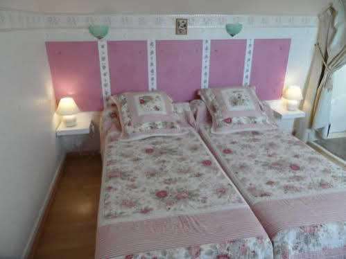 Au Repos Saint-Jean Bed & Breakfast Chinon Bagian luar foto